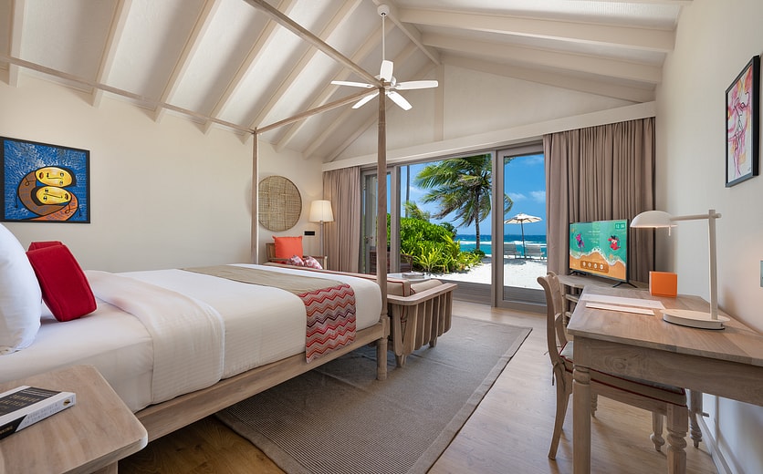 ccm-beach-villa-bedroom-1_001.jpg