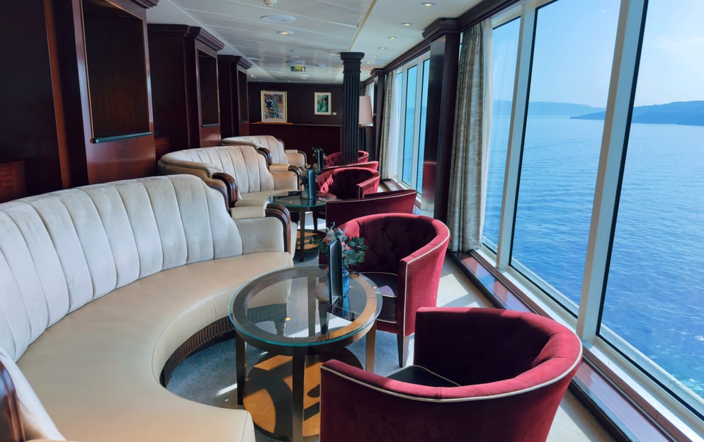 Azamara Cruises The Living Room © Jenna Lyn, Azamara Cruises2.jpg