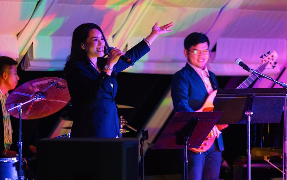 Azamara Cruises The Living Room © Jenna Lyn, Azamara Cruises4.jpg