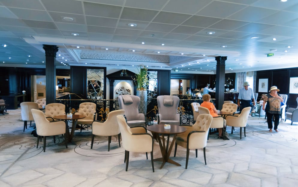 Azamara Cruises Mosaic Cafe ©Jenna Lyn, Azamara Cruises1.jpg