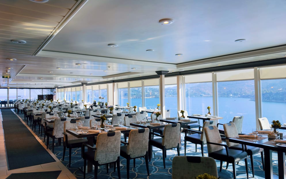 Azamara Cruises Windows Cafe ©Jenna Lyn, Azamara Cruises3.jpg