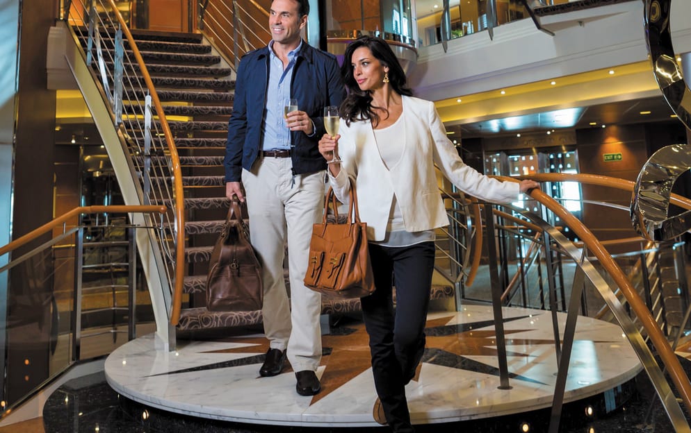 RSSC. Seven Seas Voyager Atrium 2.jpg