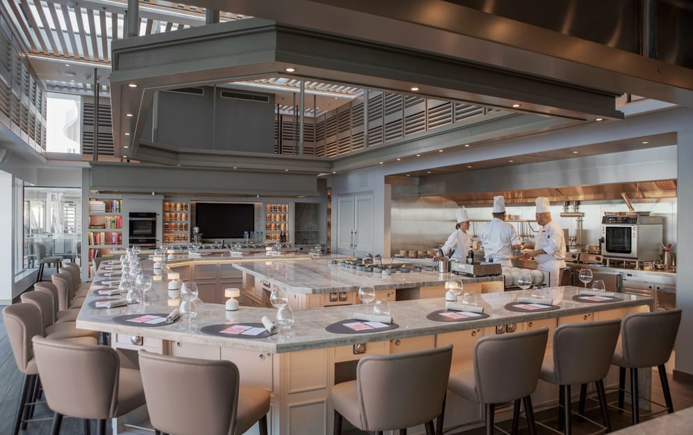 Silversea Nova Class Chefs Table ©Silversea Cruises Ltd. 2.jpg
