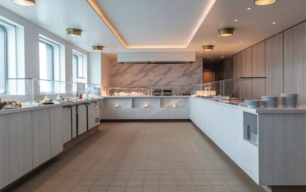 Silversea OR Restaurant ©Silversea Cruises Ltd.jpg