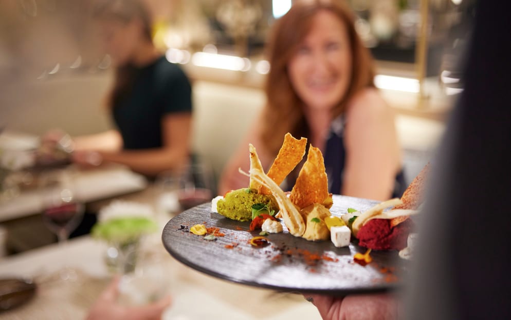 Silversea S.A.L.T. Kitchen Service ©Silversea Cruises Ltd.jpg