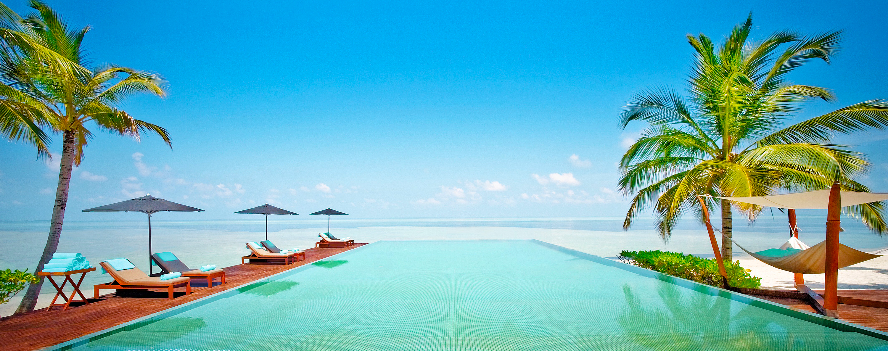 LUX* Resorts & Hotels